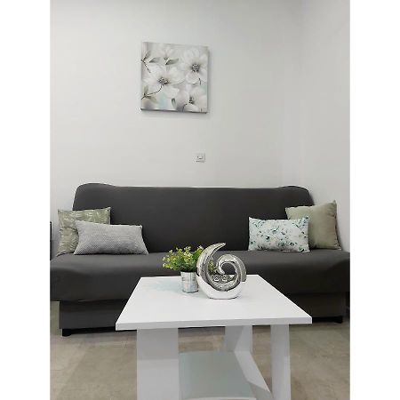 Studio Apartment Lee Split Exterior photo